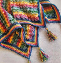 Load image into Gallery viewer, Bookazine - Crochet Blankets