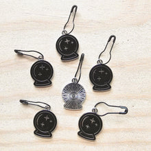 Load image into Gallery viewer, Stitch Markers - Halloween