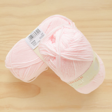 Load image into Gallery viewer, Sirdar Snuggly 4ply
