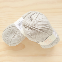 Load image into Gallery viewer, Sirdar Snuggly 4ply