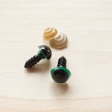 Load image into Gallery viewer, Safety Eyes - Green