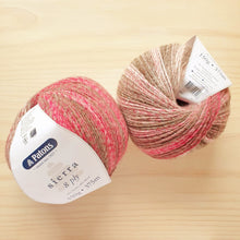 Load image into Gallery viewer, Patons - Sierra 8ply