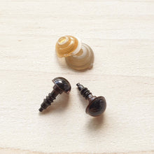 Load image into Gallery viewer, Safety Eyes - Brown