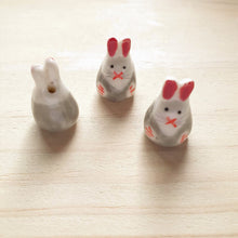 Load image into Gallery viewer, Ceramic Beads - Bunnies