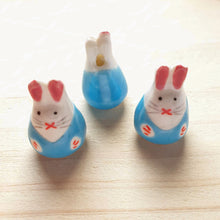 Load image into Gallery viewer, Ceramic Beads - Bunnies