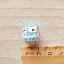Load image into Gallery viewer, Ceramic Beads - Owls