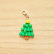 Load image into Gallery viewer, Stitch Markers - Christmas Charm