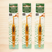 Load image into Gallery viewer, Clover Soft Touch Crochet Hooks