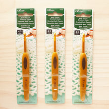 Load image into Gallery viewer, Clover Soft Touch Crochet Hooks