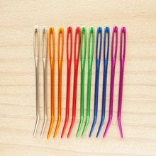 Load image into Gallery viewer, Yarn Needles - Bent Tip