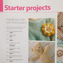 Load image into Gallery viewer, Bookazine - Crochet for Beginners