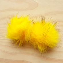 Load image into Gallery viewer, Faux Fur Pom Pom - Elastic 6cm