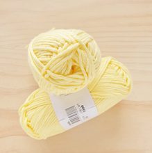 Load image into Gallery viewer, Yarn And Colours - Epic