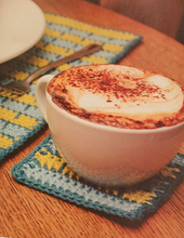 Load image into Gallery viewer, Bookazine - Easy Crochet Projects