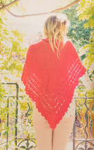 Load image into Gallery viewer, Bookazine - Everything you Need to Know about Crochet