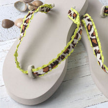 Load image into Gallery viewer, Flip Flop (Thongs) Craft Soles