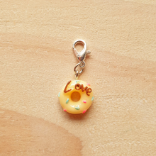 Load image into Gallery viewer, Stitch Markers - Resin Foods