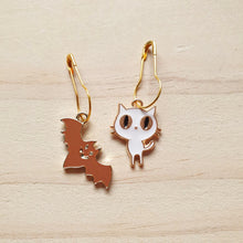 Load image into Gallery viewer, Stitch Markers - Halloween