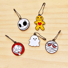 Load image into Gallery viewer, Stitch Markers - Halloween