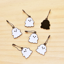 Load image into Gallery viewer, Stitch Markers - Halloween