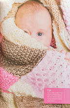 Load image into Gallery viewer, Bookazine - Quick and Easy Knitting