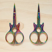 Load image into Gallery viewer, Embroidery Scissors