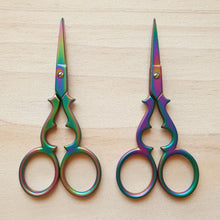Load image into Gallery viewer, Embroidery Scissors