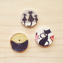 Load image into Gallery viewer, Buttons - Retro Wood Mixed