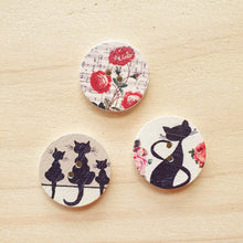 Load image into Gallery viewer, Buttons - Retro Wood Mixed