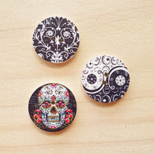 Load image into Gallery viewer, Buttons - Retro Wood Mixed