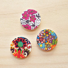 Load image into Gallery viewer, Buttons - Retro Wood Mixed