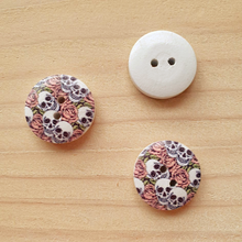 Load image into Gallery viewer, Buttons - Skulls