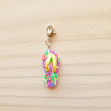 Load image into Gallery viewer, Stitch Markers - Summer Thongs