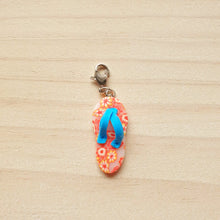 Load image into Gallery viewer, Stitch Markers - Summer Thongs
