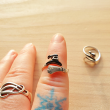 Load image into Gallery viewer, Yarn Guide Rings