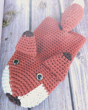 Load image into Gallery viewer, Bookazine - Crochet Toy Box
