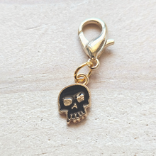 Load image into Gallery viewer, Stitch Markers - Fool's Gold
