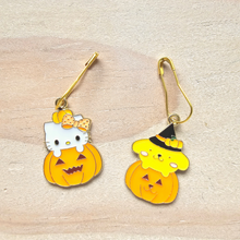 Load image into Gallery viewer, Stitch Markers - Pumpkin Friends
