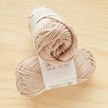 Load image into Gallery viewer, Patons - Cotton Blend 8 Ply
