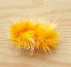 Faux Fur Pom Pom - Elastic 6cm